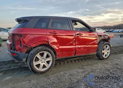 2015 Land Rover Range Rover Evoque Pure Plus z USA, uszkodzony, nr VIN SALVP2BG6FH045051